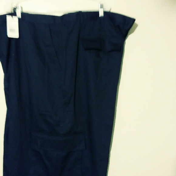 Women's plus size shorts - Picture 1 of 5